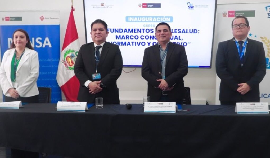 Más de 2000 profesionales se especializan en Telesalud para atender a distancia a más peruanos