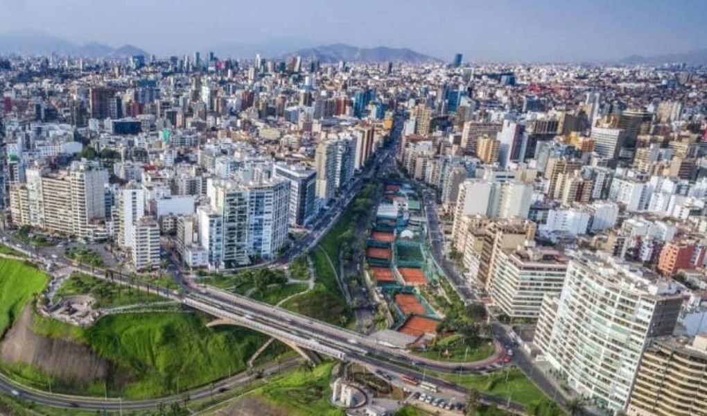 El crecimiento inmobiliario de Lima plantea nuevos retos para la planificación urbana