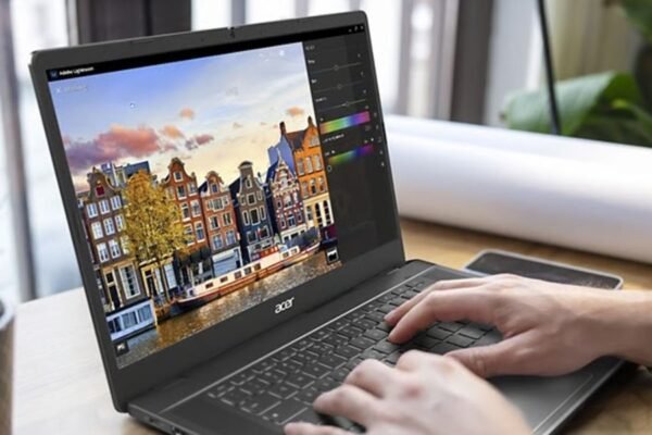 ¿Vale la pena un Chromebook?: las razones por las que un equipo ligero y seguro puede ser suficiente para el día a día